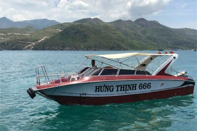 thuê cano đi hòn tằm nha trang