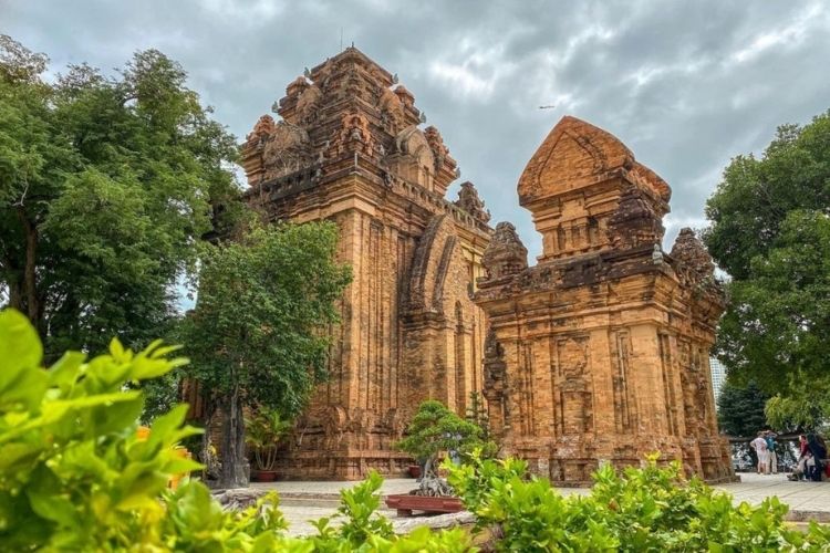 Khám phá vẻ đẹp Vịnh Nha Trang với những hòn đảo đẹp nhất 14 cac dia diem du lich noi tieng o nha trang 03