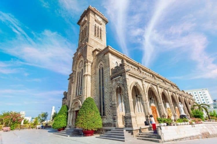 Khám phá vẻ đẹp Vịnh Nha Trang với những hòn đảo đẹp nhất 12 cac dia diem du lich noi tieng o nha trang 04