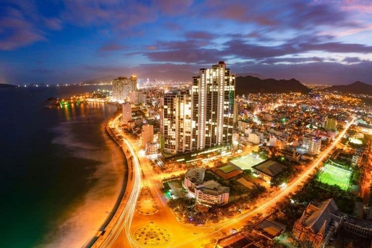 Khám phá vẻ đẹp Vịnh Nha Trang với những hòn đảo đẹp nhất 4 kham pha ve dep vinh nha trang 2