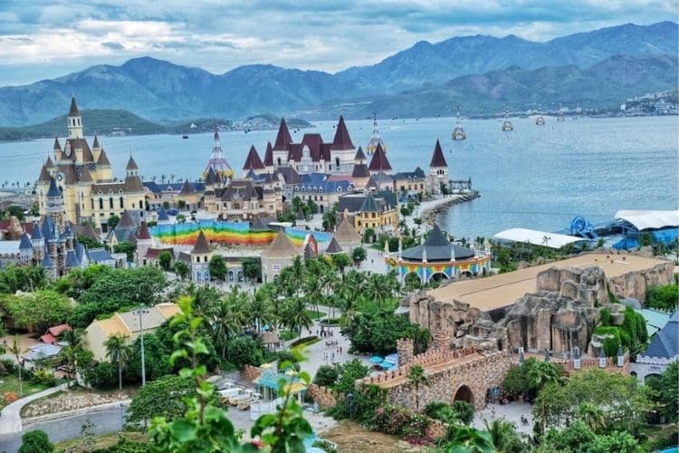 Khám phá vẻ đẹp Vịnh Nha Trang với những hòn đảo đẹp nhất 6 kham pha ve dep vinh nha trang 3 1