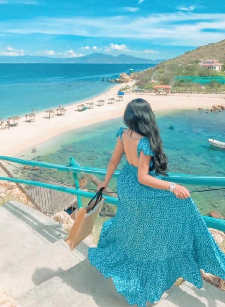 Đảo Yến Hòn Nội Nha Trang