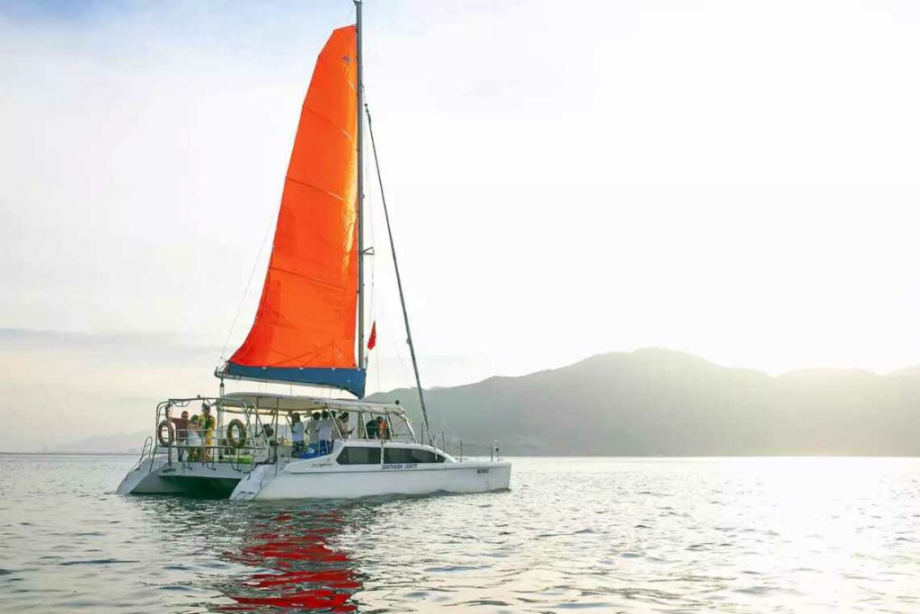 thuê du thuyền nha trang