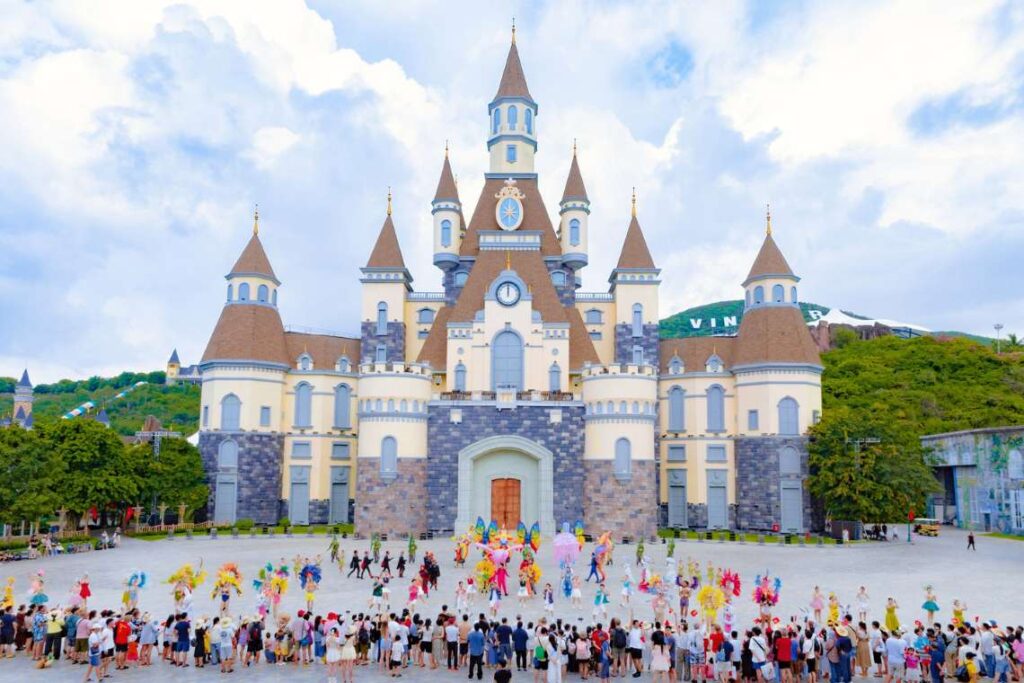 Giá vé Vinwonders Nha Trang